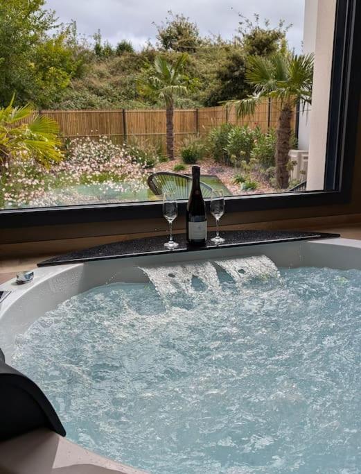 Les Suites Du Payre - Suite Passion Talmont-Saint-Hilaire Exteriör bild