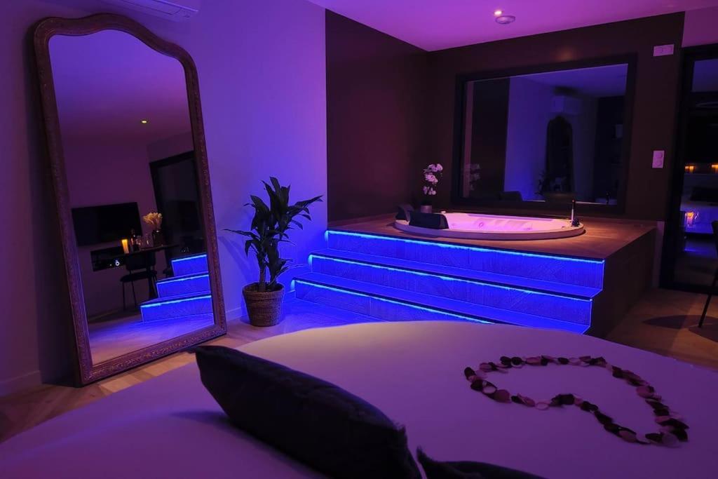 Les Suites Du Payre - Suite Passion Talmont-Saint-Hilaire Exteriör bild